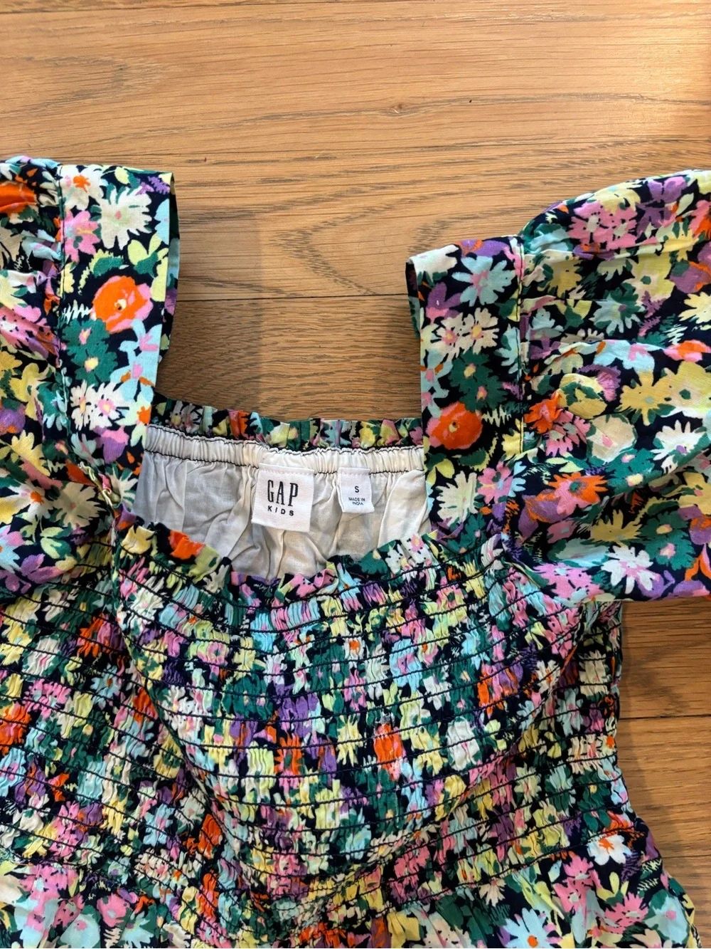 GAP Black Floral Smocked Puff-Sleeve Dress - Multicolor Floral NWOT